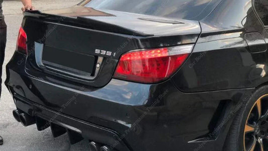 BMW 5-Sarja E60 Takalippa